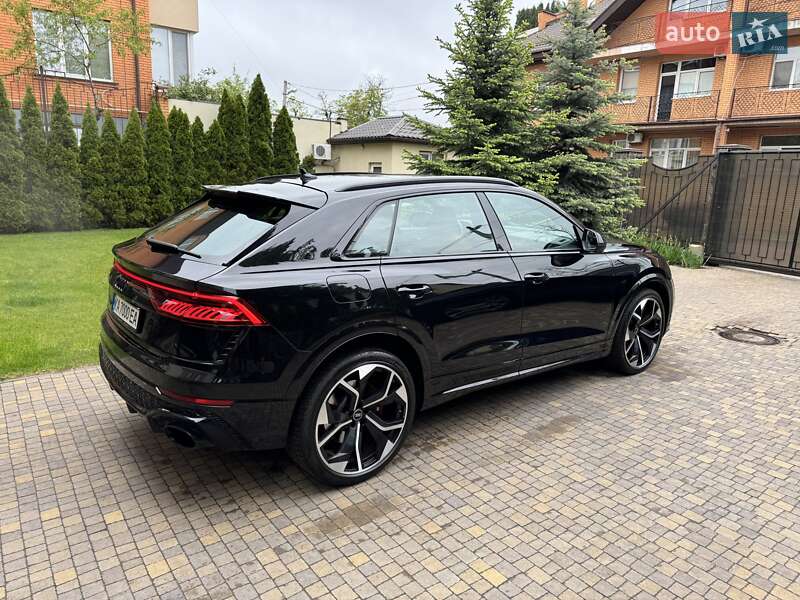 Внедорожник / Кроссовер Audi RS Q8 2021 в Киеве