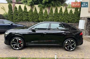 Внедорожник / Кроссовер Audi RS Q8 2021 в 