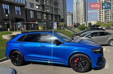Позашляховик / Кросовер Audi RS Q8 2020 в 
