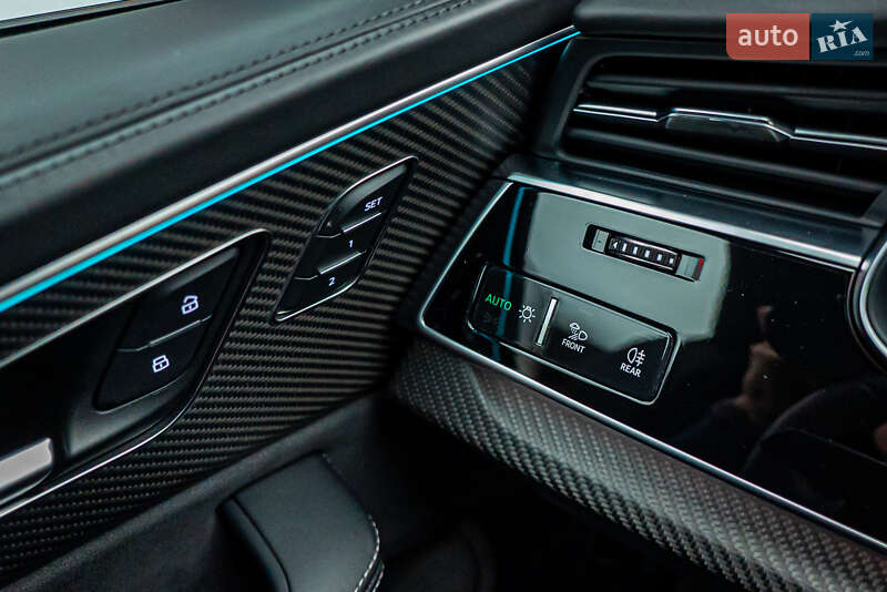Внедорожник / Кроссовер Audi RS Q8 2023 в Киеве фото 23 Внедорожник / Кроссовер Audi RS Q8 2023 в Киеве