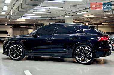 Внедорожник / Кроссовер Audi RS Q8 2020 в 