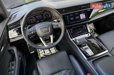 Внедорожник / Кроссовер Audi RS Q8 2023 в 