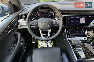 Внедорожник / Кроссовер Audi RS Q8 2023 в 