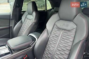 Внедорожник / Кроссовер Audi RS Q8 2020 в 
