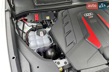 Внедорожник / Кроссовер Audi RS Q8 2025 в 