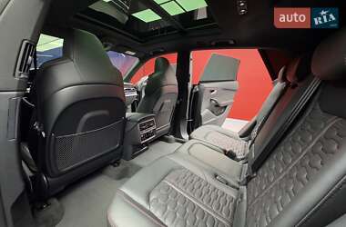 Внедорожник / Кроссовер Audi RS Q8 2023 в 