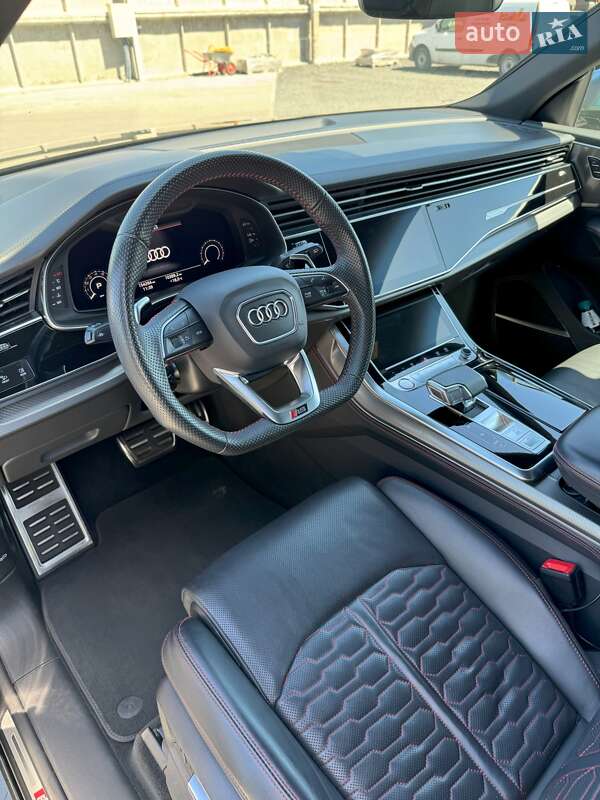 Внедорожник / Кроссовер Audi RS Q8 2020 в Кременчуге