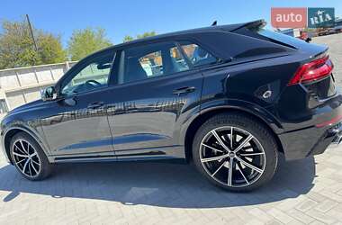 Внедорожник / Кроссовер Audi RS Q8 2020 в 