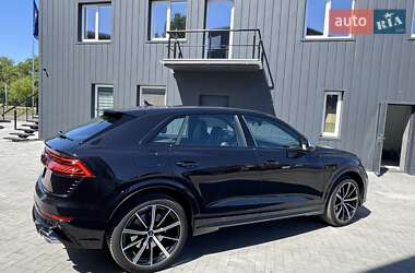 Внедорожник / Кроссовер Audi RS Q8 2020 в 