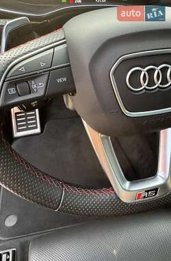 Внедорожник / Кроссовер Audi RS Q8 2022 в 