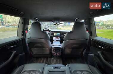Внедорожник / Кроссовер Audi RS Q8 2021 в 