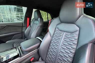 Внедорожник / Кроссовер Audi RS Q8 2021 в 