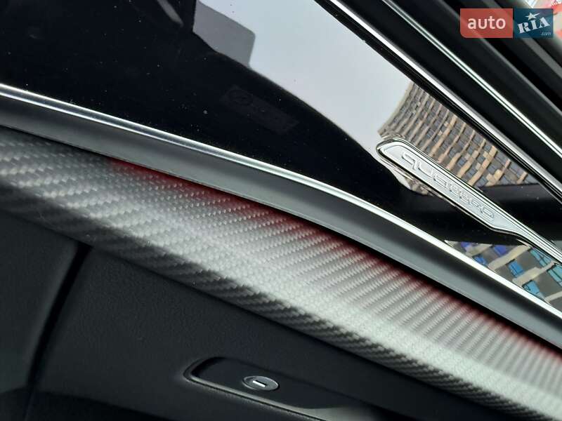 Внедорожник / Кроссовер Audi RS Q8 2024 в Киеве