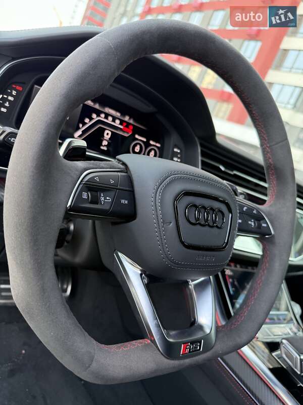 Внедорожник / Кроссовер Audi RS Q8 2024 в Киеве