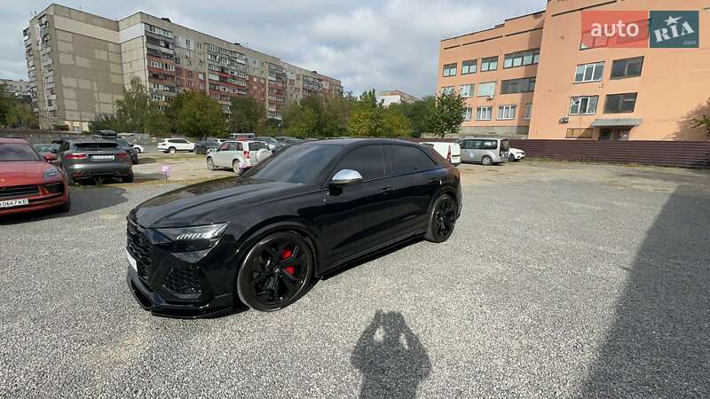 Позашляховик / Кросовер Audi RS Q8 2020 в Вінниці