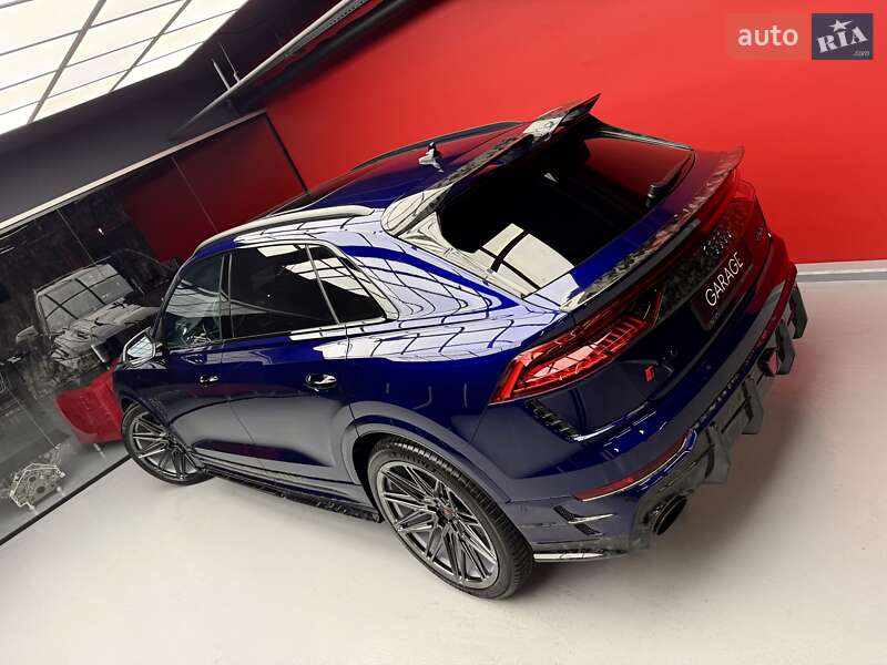 Внедорожник / Кроссовер Audi RS Q8 2020 в Киеве