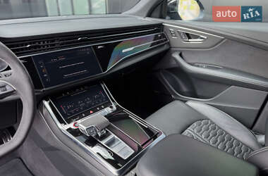 Внедорожник / Кроссовер Audi RS Q8 2023 в 