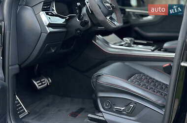 Внедорожник / Кроссовер Audi RS Q8 2023 в 