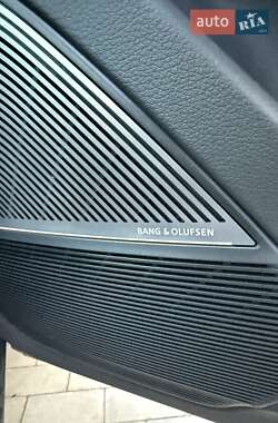 Внедорожник / Кроссовер Audi RS Q8 2024 в 