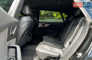 Внедорожник / Кроссовер Audi RS Q8 2023 в 