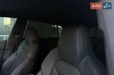 Внедорожник / Кроссовер Audi RS Q8 2024 в 