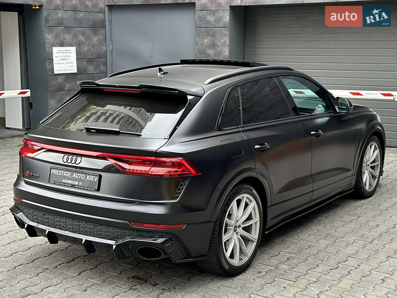 Позашляховик / Кросовер Audi RS Q8 2020 в Києві