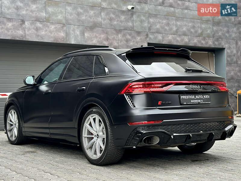 Позашляховик / Кросовер Audi RS Q8 2020 в Києві