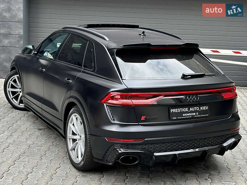 Позашляховик / Кросовер Audi RS Q8 2020 в Києві