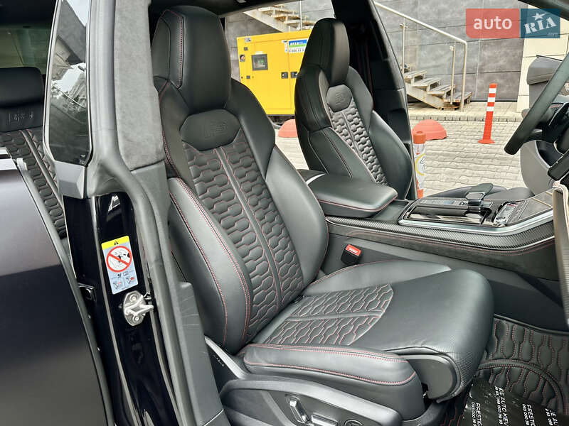 Позашляховик / Кросовер Audi RS Q8 2020 в Києві