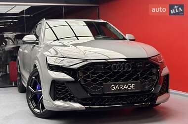 Внедорожник / Кроссовер Audi RS Q8 2025 в 