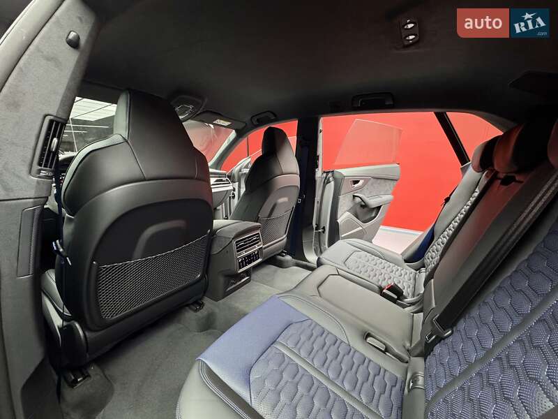 Внедорожник / Кроссовер Audi RS Q8 2025 в Киеве