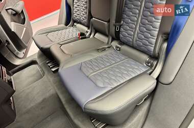 Внедорожник / Кроссовер Audi RS Q8 2025 в 