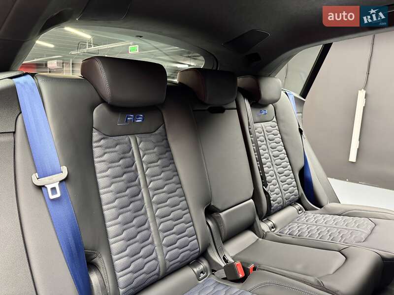 Внедорожник / Кроссовер Audi RS Q8 2025 в Киеве