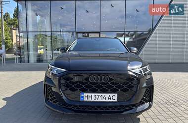 Внедорожник / Кроссовер Audi RS Q8 2025 в 