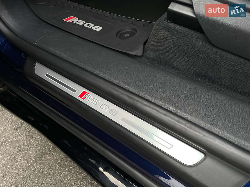 Внедорожник / Кроссовер Audi RS Q8 2020 в Киеве