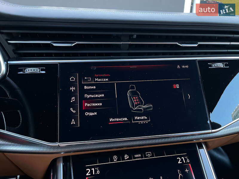 Внедорожник / Кроссовер Audi RS Q8 2020 в Киеве