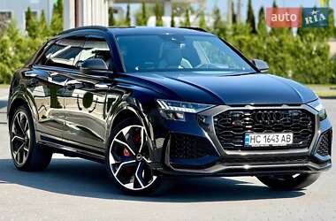 Внедорожник / Кроссовер Audi RS Q8 2021 в 