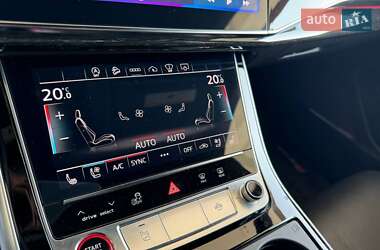 Внедорожник / Кроссовер Audi RS Q8 2021 в 