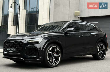 Внедорожник / Кроссовер Audi RS Q8 2020 в 