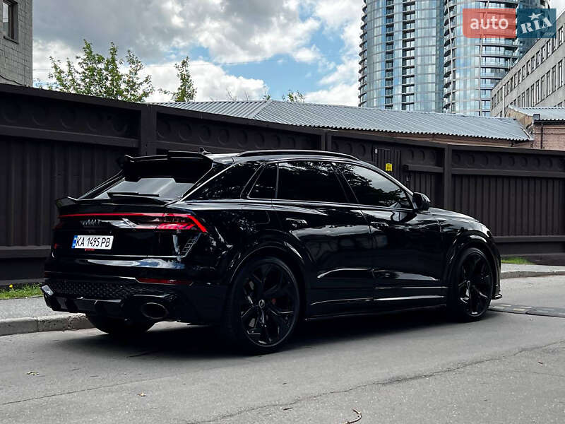 Внедорожник / Кроссовер Audi RS Q8 2023 в Киеве