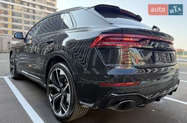 Внедорожник / Кроссовер Audi RS Q8 2023 в 