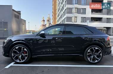 Внедорожник / Кроссовер Audi RS Q8 2023 в 