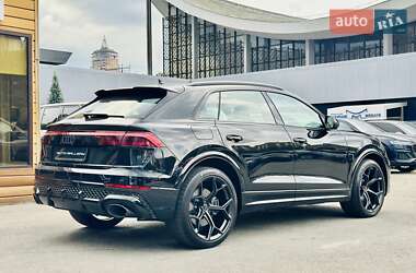 Внедорожник / Кроссовер Audi RS Q8 2025 в 