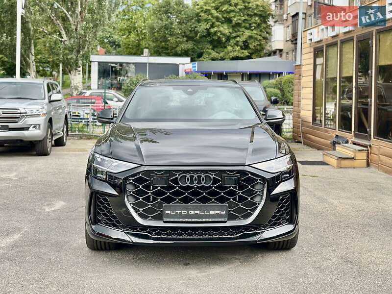 Внедорожник / Кроссовер Audi RS Q8 2025 в Киеве