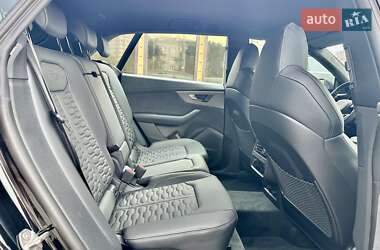 Внедорожник / Кроссовер Audi RS Q8 2025 в 