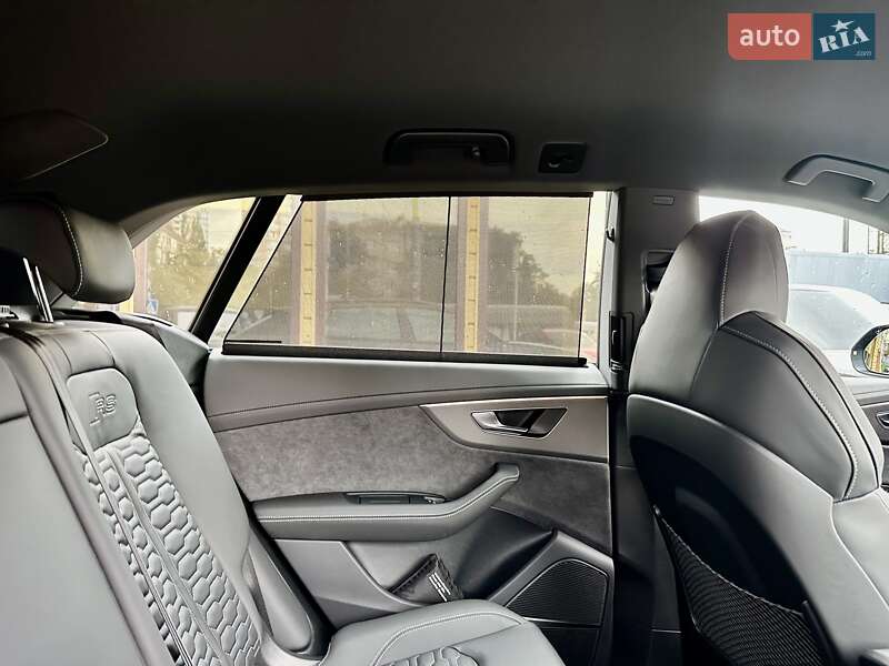 Внедорожник / Кроссовер Audi RS Q8 2025 в Киеве