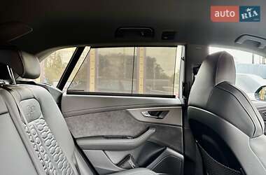 Внедорожник / Кроссовер Audi RS Q8 2025 в 