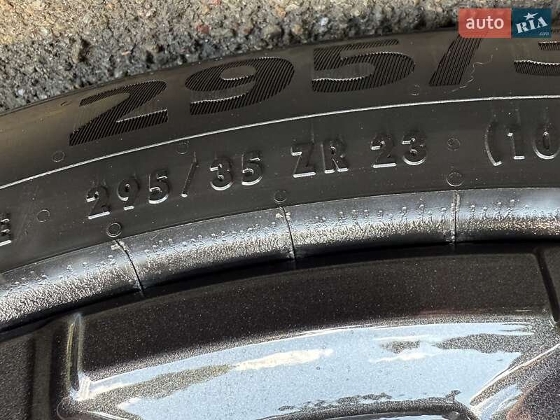 Внедорожник / Кроссовер Audi RS Q8 2025 в Киеве