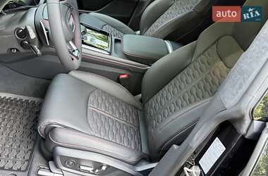 Позашляховик / Кросовер Audi RS Q8 2025 в 