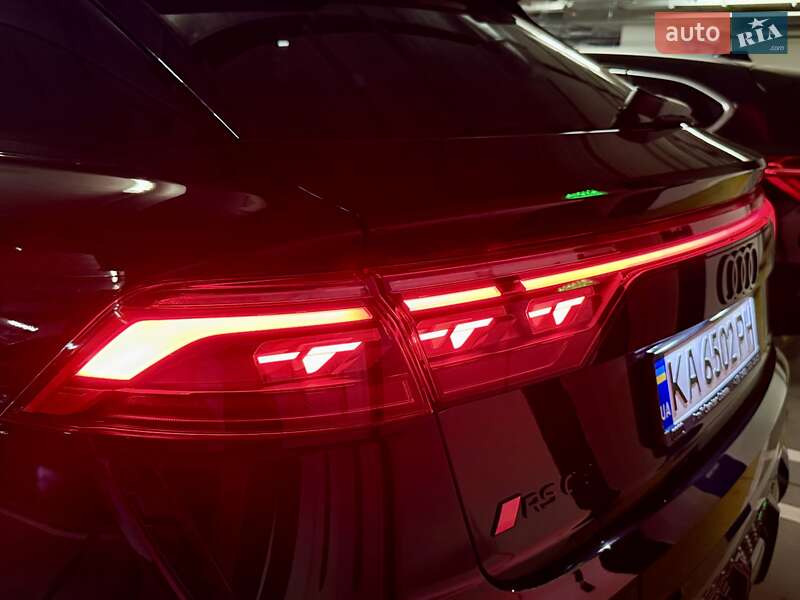 Внедорожник / Кроссовер Audi RS Q8 2025 в Киеве